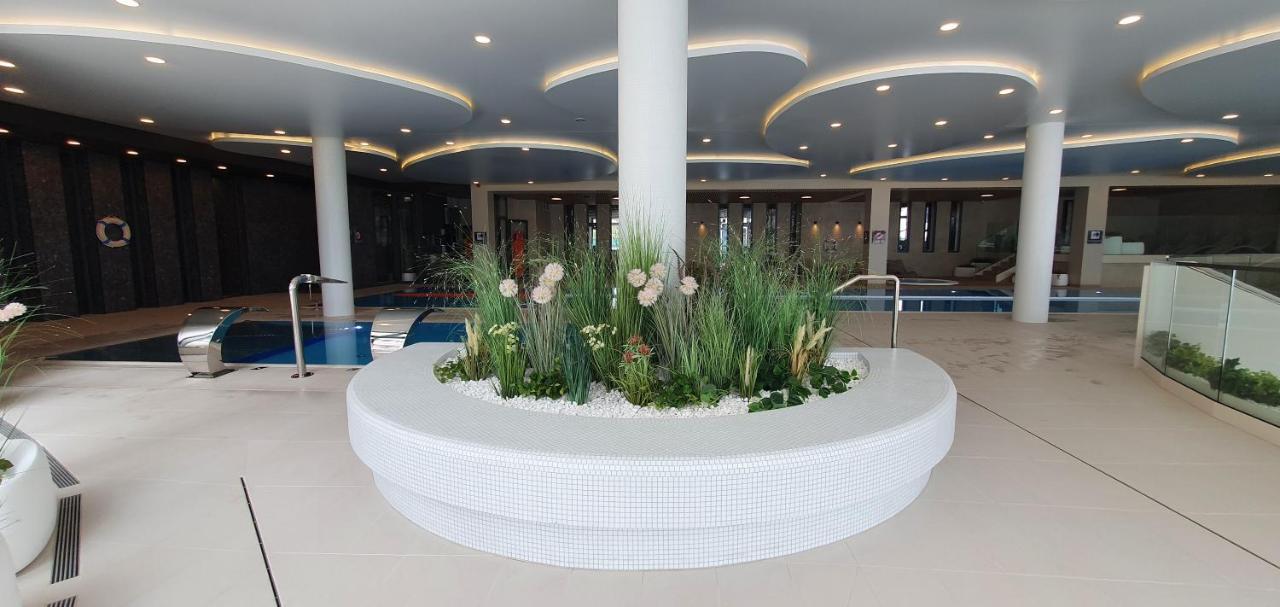 Apartament Perla Baltyku Polanki Aqua Z Parkingiem. Колобжег Экстерьер фото