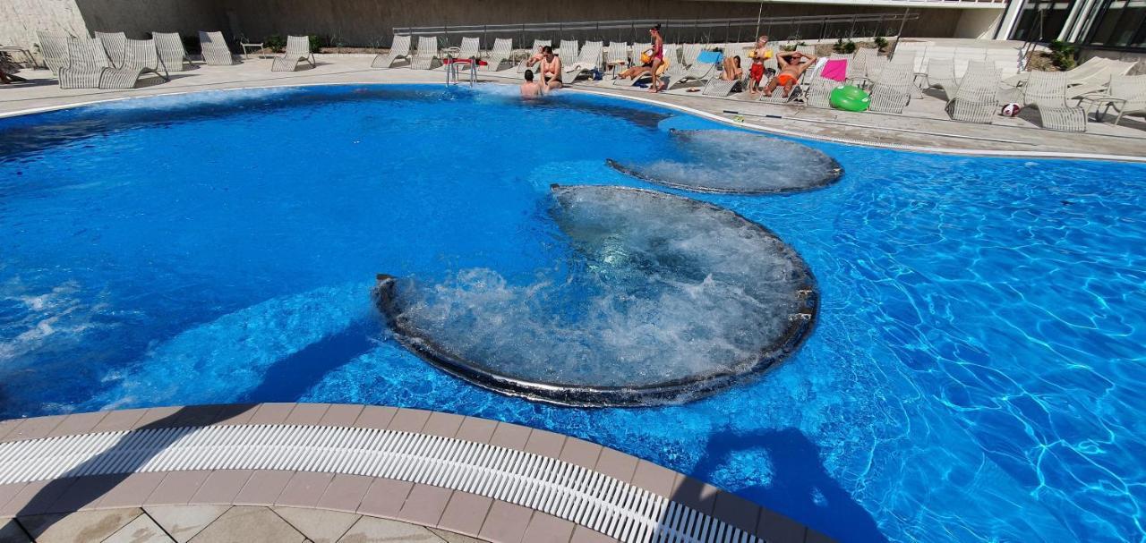 Apartament Perla Baltyku Polanki Aqua Z Parkingiem. Колобжег Экстерьер фото